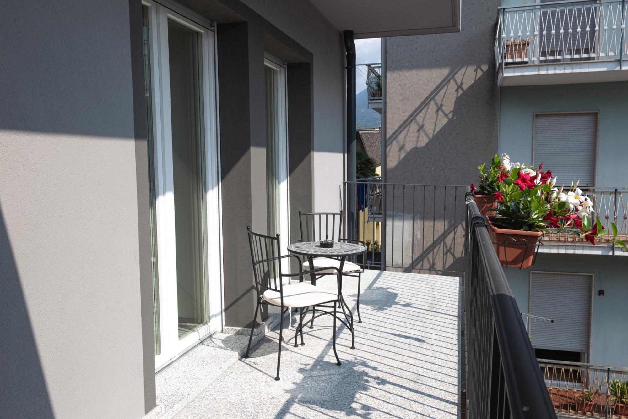 Residenza Elsa Hotel Domodossola Exterior photo